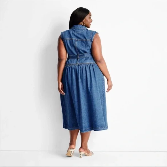 Sleeveless Denim Dress - Picture 11 of 11